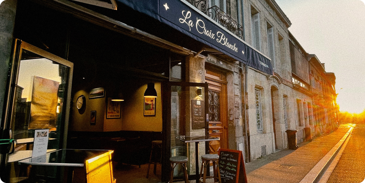 La devanture du restaurant La Croix Blanche